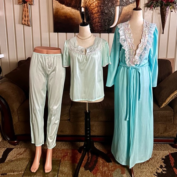 Lady Ronte~Vintage Turquoise Size Medium 3 Piece Set W/ Robe & Pajamas - Picture 9 of 16